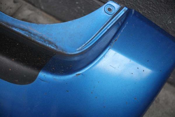 PARE CHOC ARRIERE SUZUKI WAGON R - Vue 4